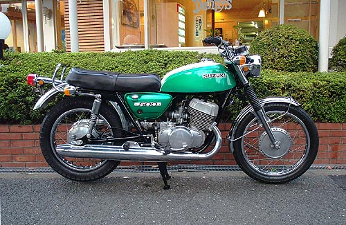 SUZUKI T500 