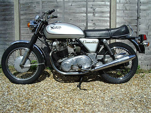 Norton Commando 750 Mk-1