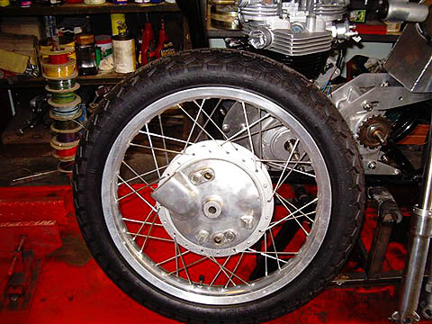 Triton 650 Bonneville E/Gt