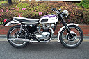 Triumph T100 