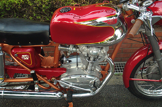 Ducati 200 Elite