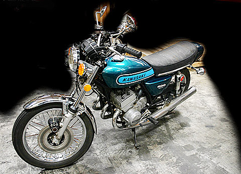 KH400 