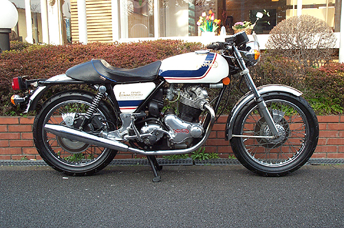 Norton 850 Commando kJ.P.SVersionl