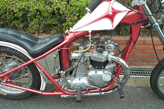 Triumph 650 Chopper kBonnevilleEGtl 