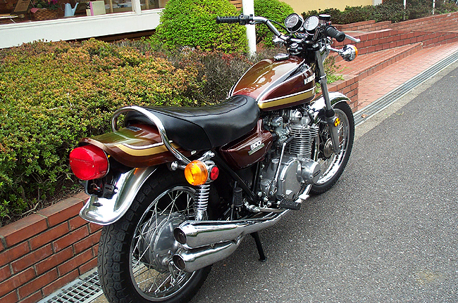 Z1-900