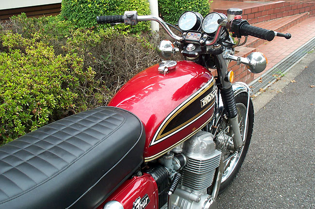 CB750K4