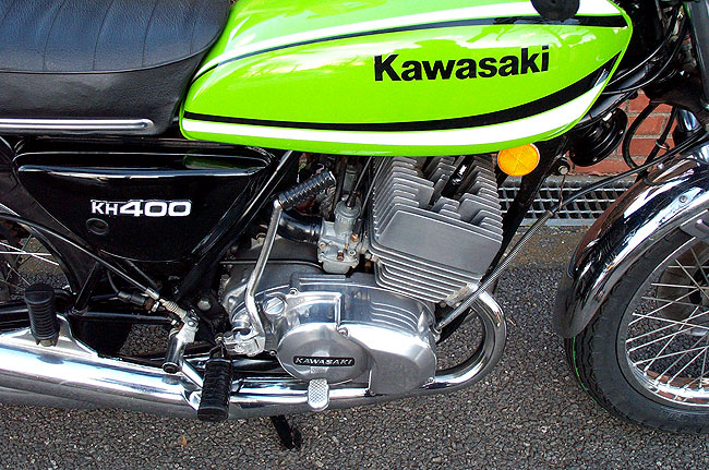 KH400