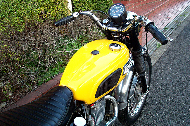 Triumph 3TAk350l Twenty-One