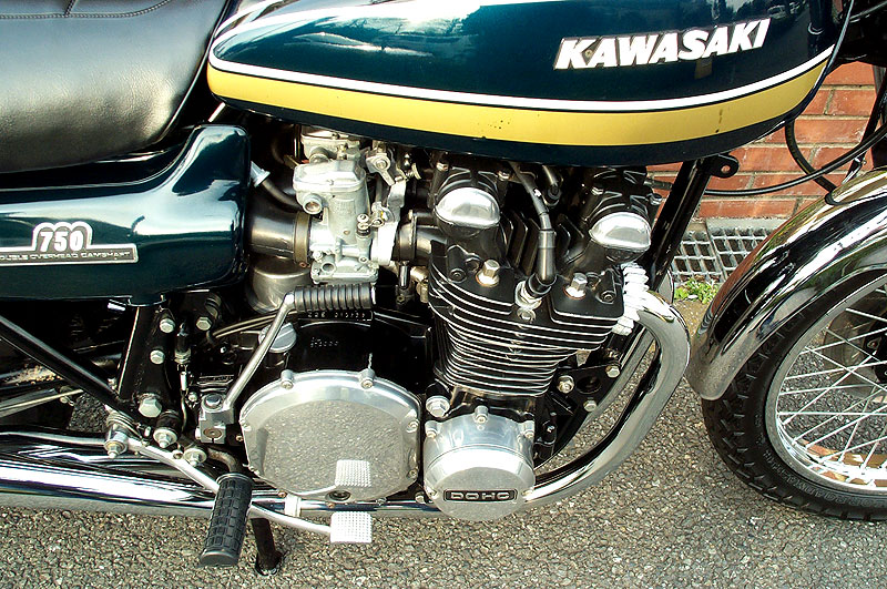 ZU-RSk750l