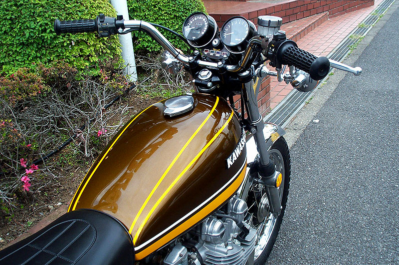 Z1-900