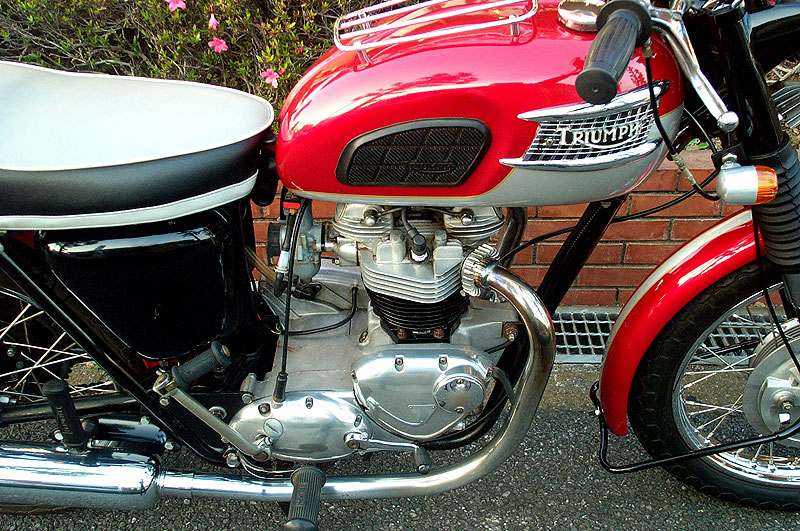 Triumph TR-6k650l TRophy