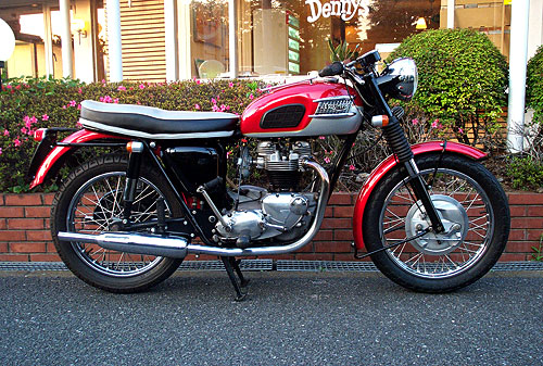 Triumph TR-6k650l TRophy