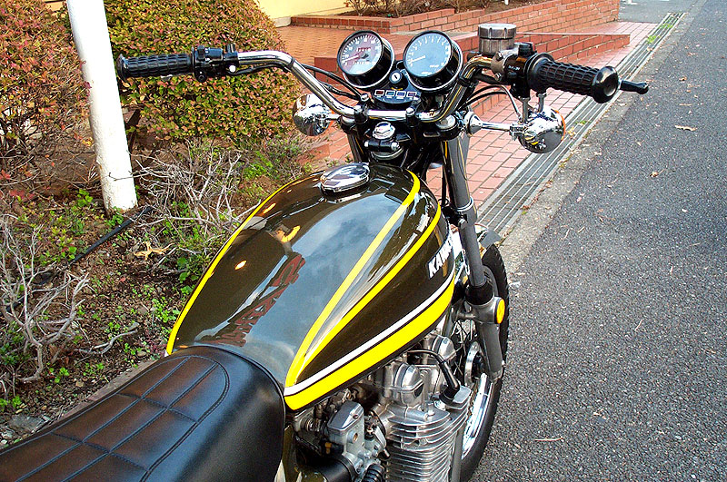 Z1-900