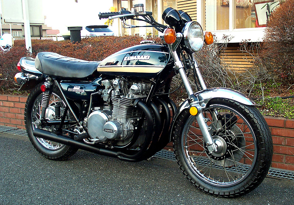 Z1-900