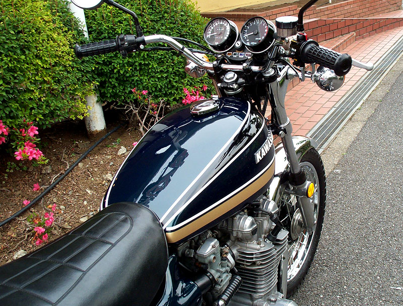 KZ900