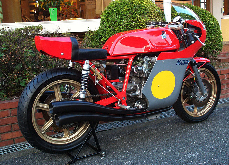 MV AGUSTA/MAGNI 861〔フルカウル付レーサー/再生新車〕