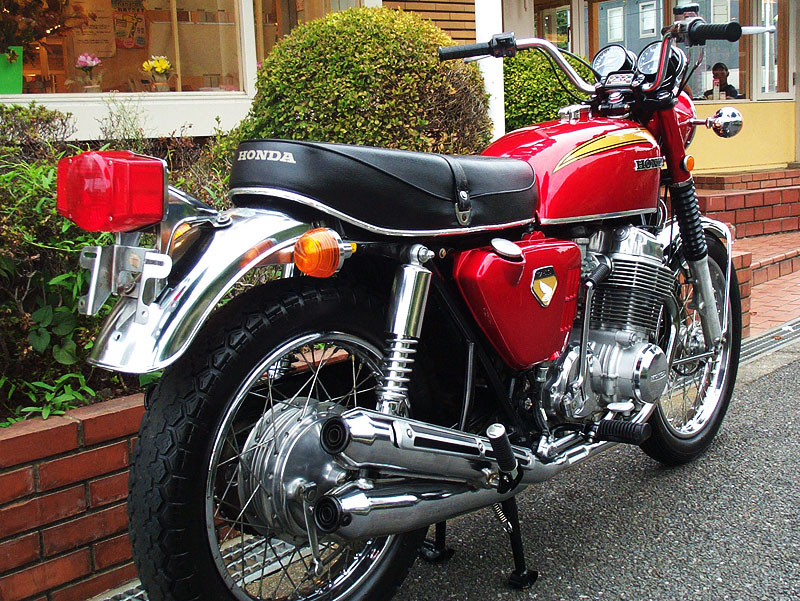 CB750K4