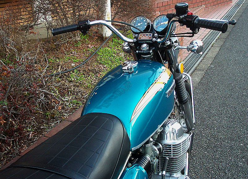 CB750K2