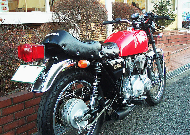 CB400F