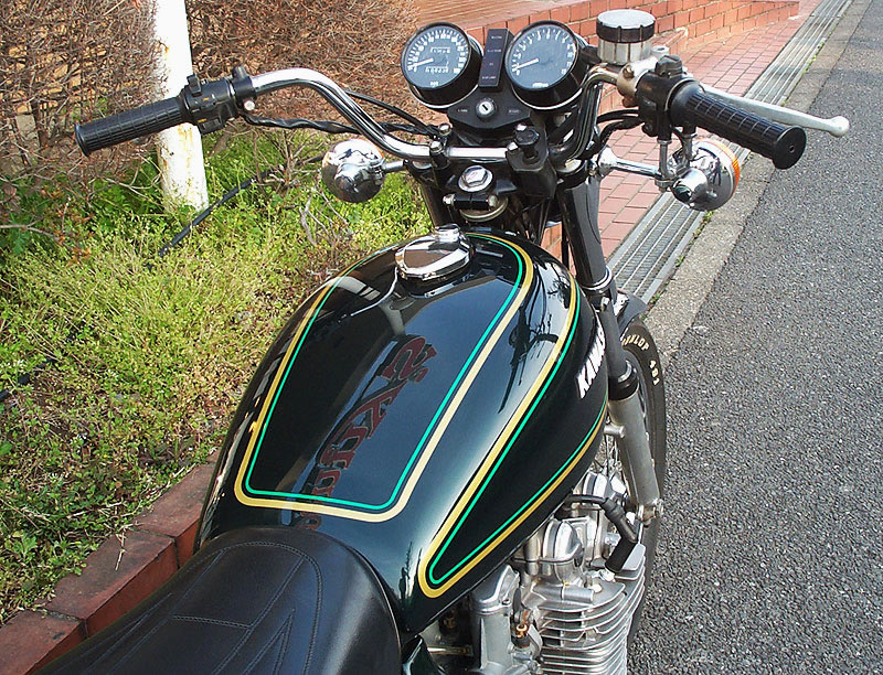 KZ900