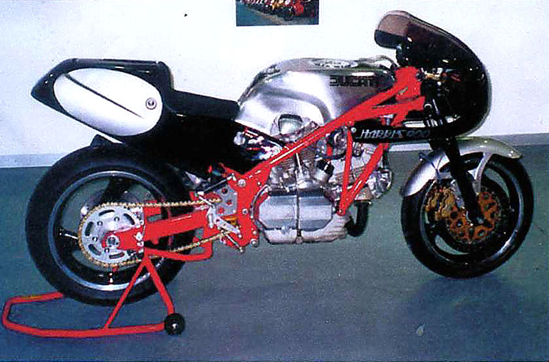 HARRIS Ducati 900 Proto-type Racer