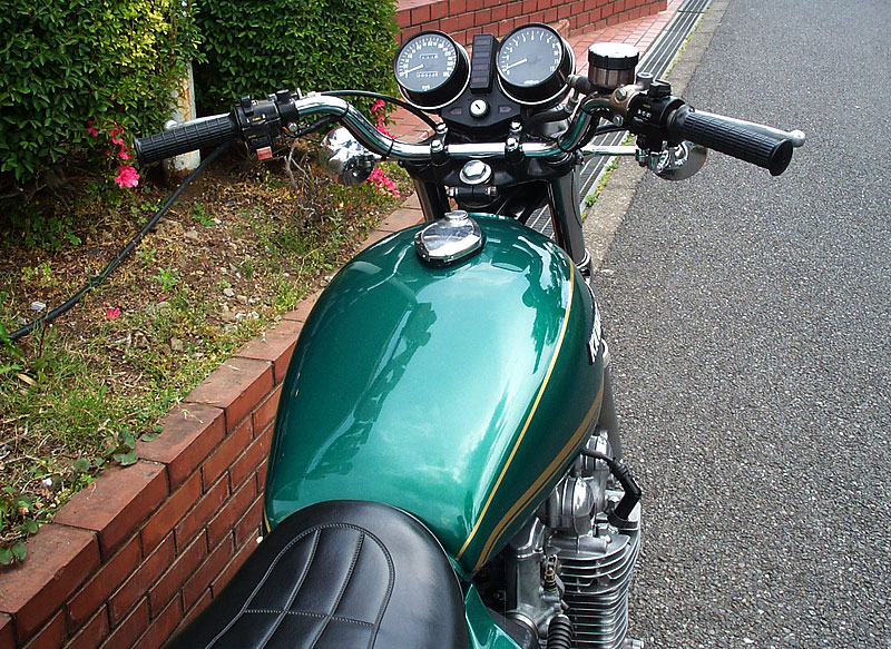 KZ1000
