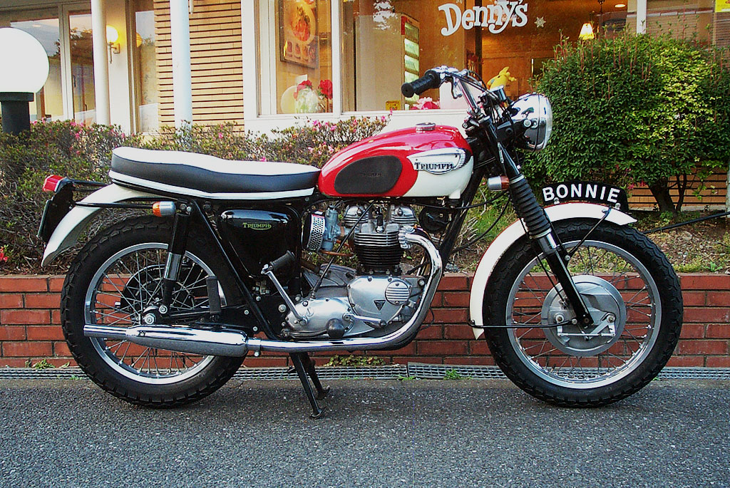 Triumph T120Rk650lBonneville