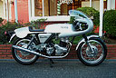 Norton 750 Commando-Racer