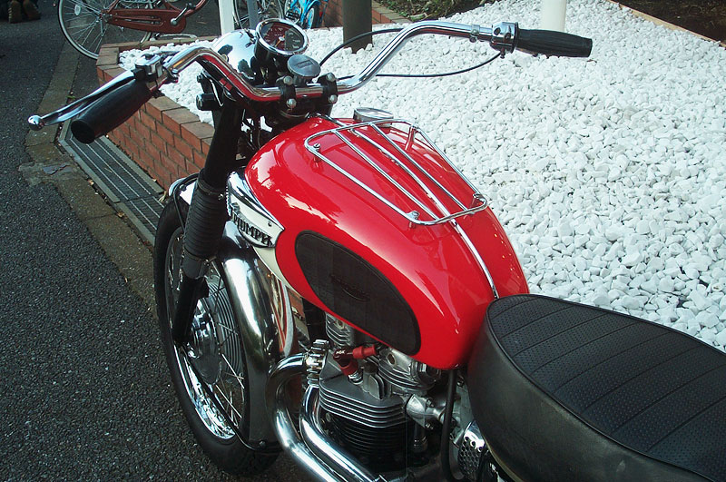 Triumph TR-6k650lTrophy