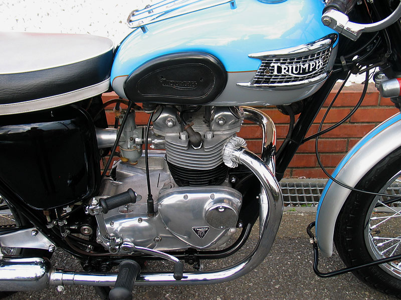 Triumph T-90k350l