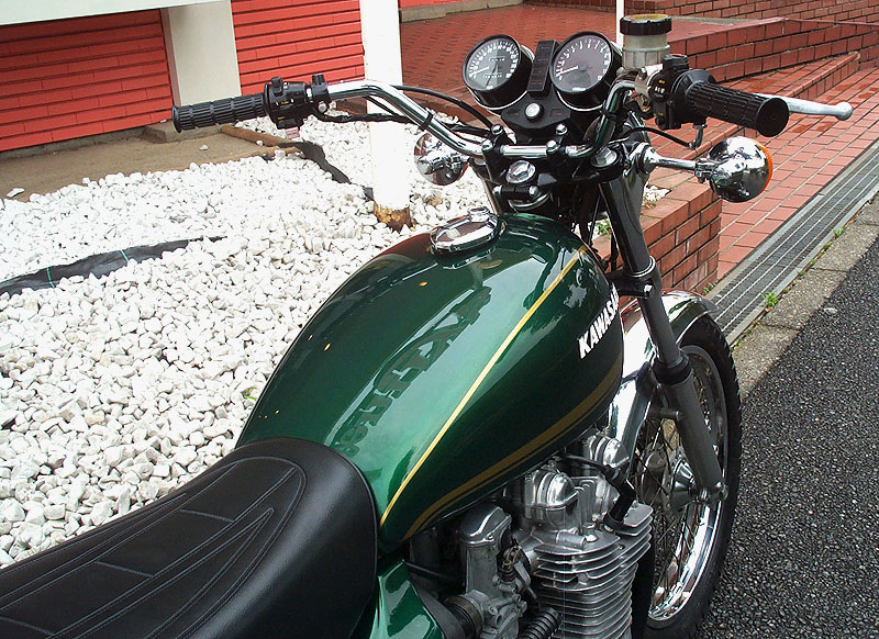 KZ1000