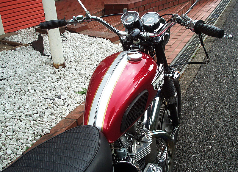 Triumph T120R Bonevillek650l