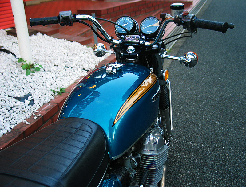CB750K4