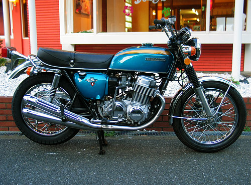 CB750K4