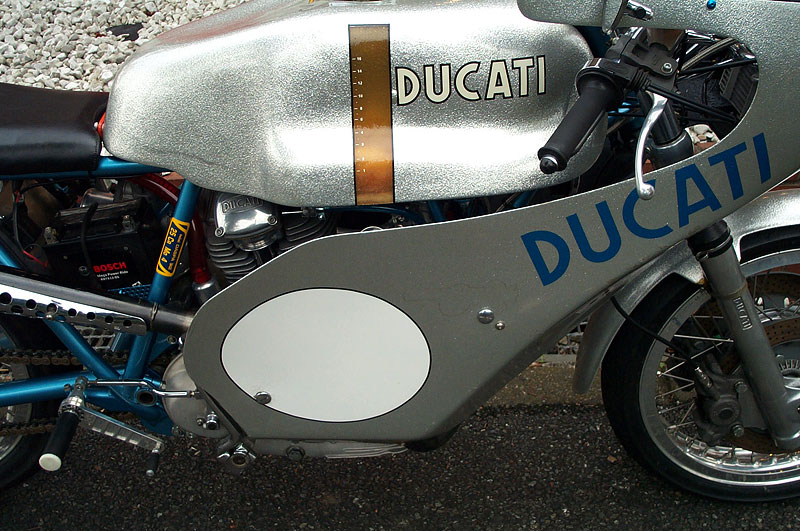 DUCATI 750 IMORA RACERkRoundCase/ChromolyFramel