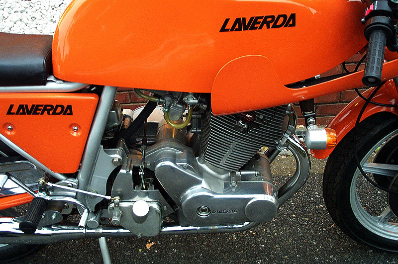 LAVELDA SFC 750k/胂fl