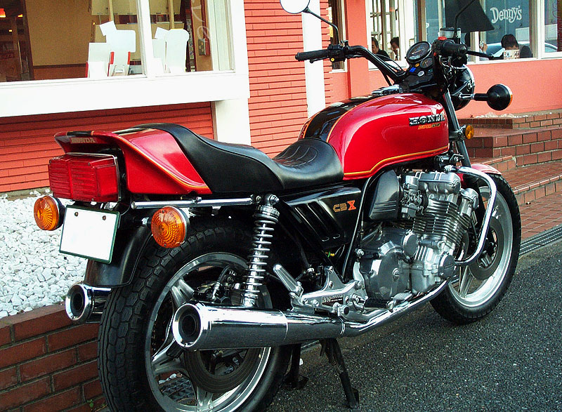 CBX1000