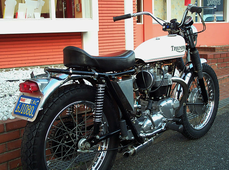 Triumph T120C Boneville Original model
