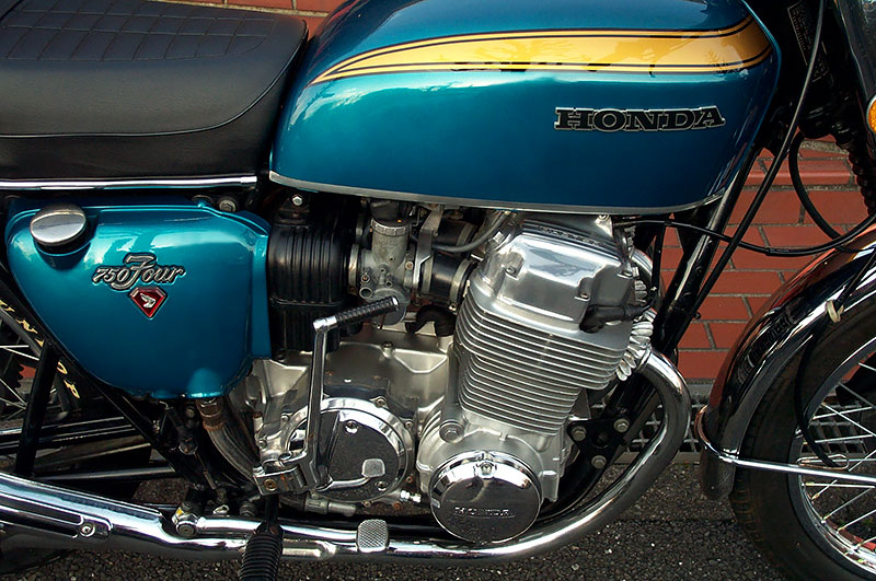 CB750K4