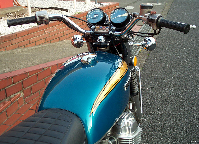 CB750K4
