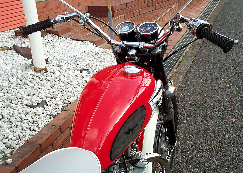 Triumph T120R Bonevillek650l 
