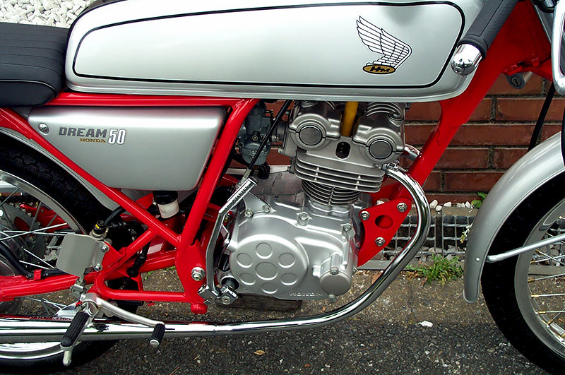 HONDA Dream 50