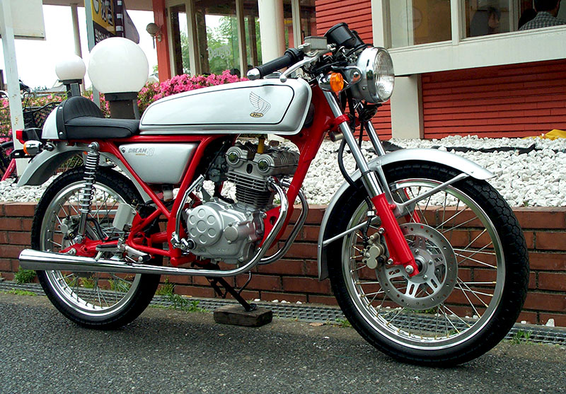 HONDA Dream 50
