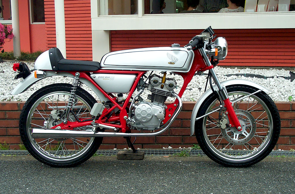 HONDA Dream 50