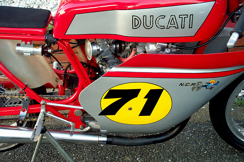 DUCATI 450 DESMOERACER