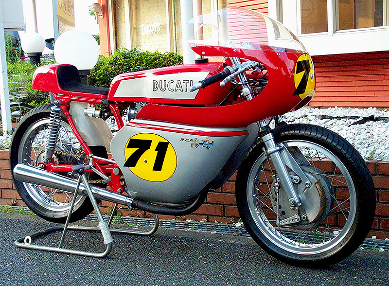 DUCATI 450 DESMOERACER