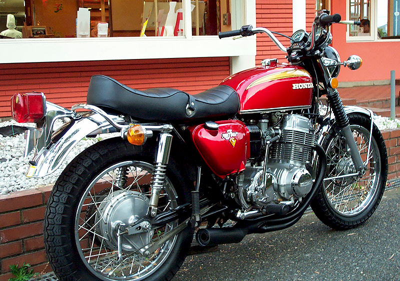 CB750K4