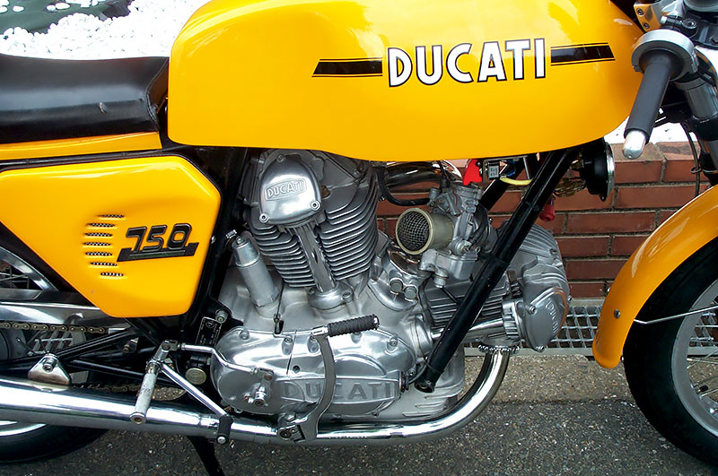 DUCATI 750S 〔本物初期S/改造無し〕