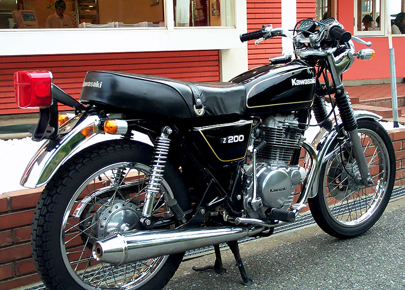 KAWASAKI  Z200