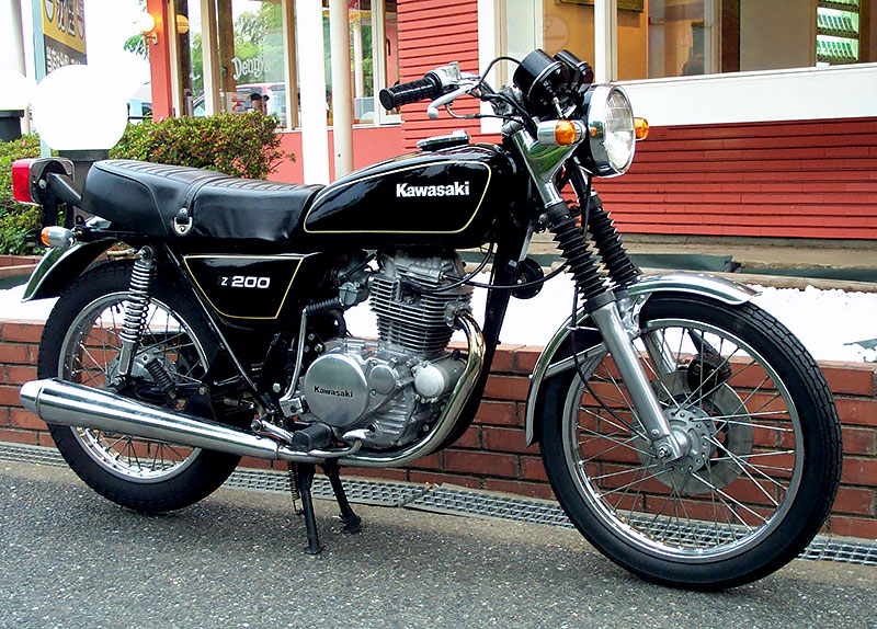 KAWASAKI  Z200